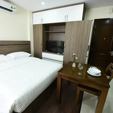 Appartamento Poonsa Hoang Quoc Viet 2